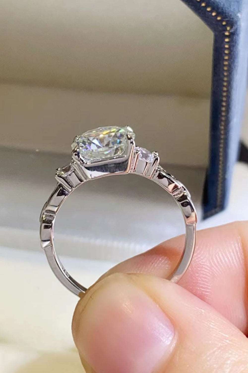 2 Carat Moissanite 925 Sterling Silver Ring Jewelry