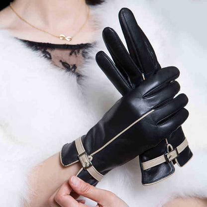 Ladies leather gloves apparels & accessories