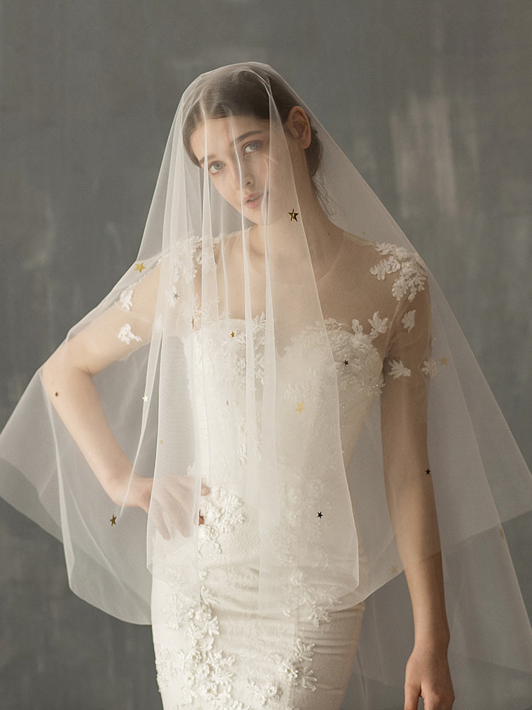 Mid Length Bridal Veil With Double Leaf Edge apparel & accessories