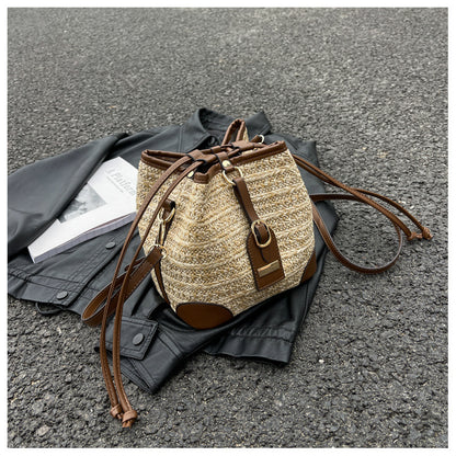 Straw Plaited Pull-belt Shoulder Messenger Bag apparel & accessories