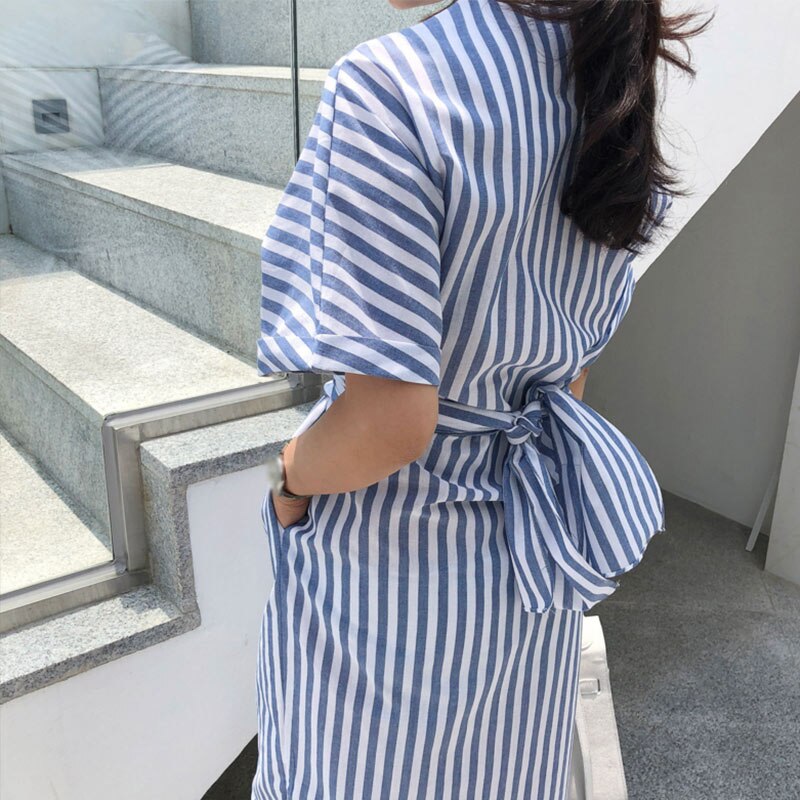 Fashion striped cross-tie with front slit skirt apparel & accessories