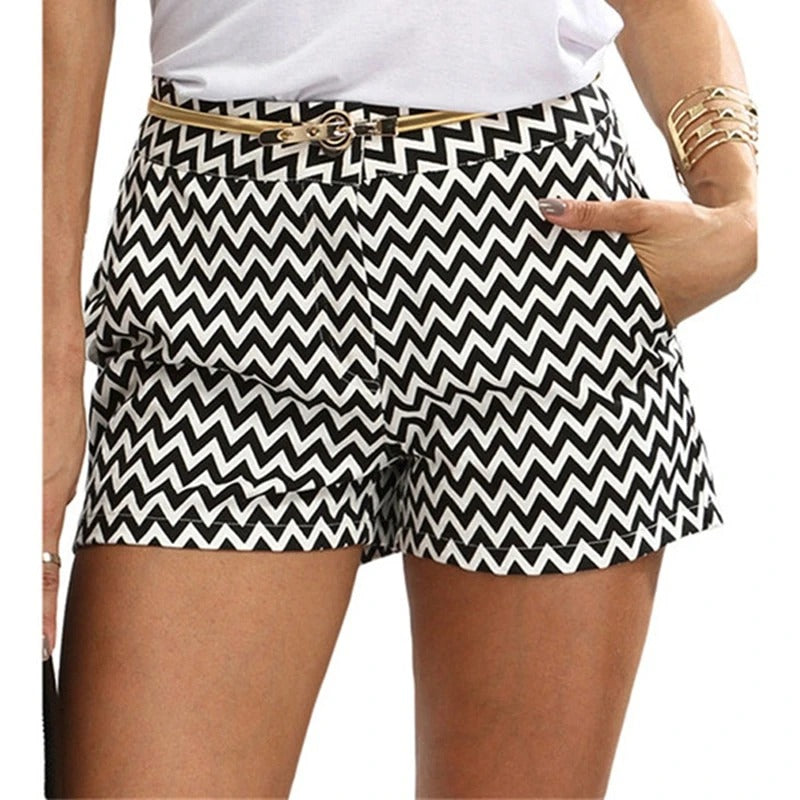 Summer sales of casual black and white wavy striped midriff apparel & accessories