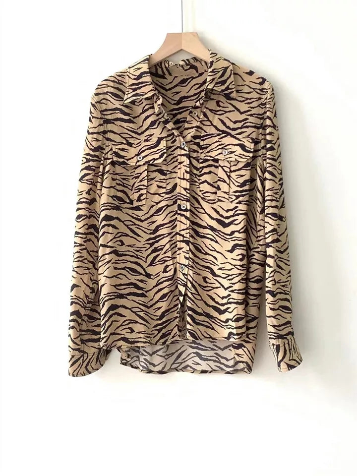 French Women's Early Autumn Tiger Pattern Pocket Long-sleeved Shirt apparels & accessories