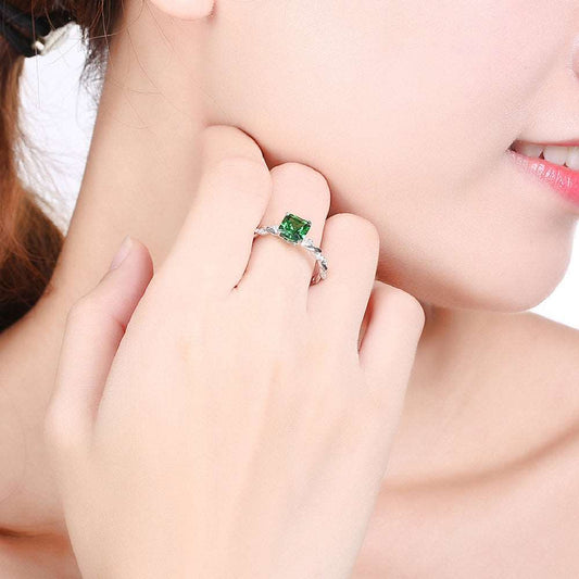 925 Sterling Silver Ring Main Stone Green Zirconium Jewelry