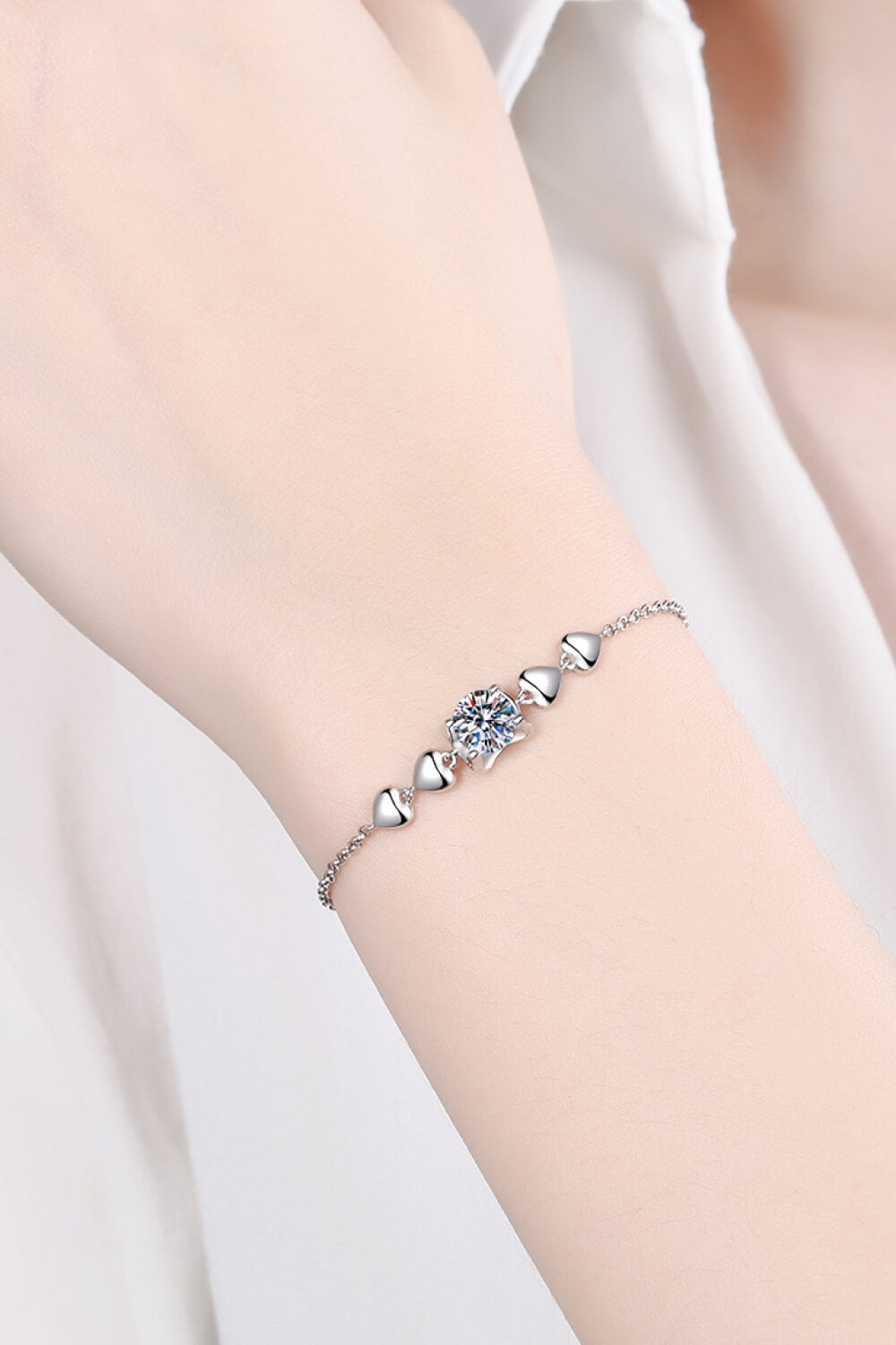 1 Carat Moissanite Heart Bracelet apparel & accessories