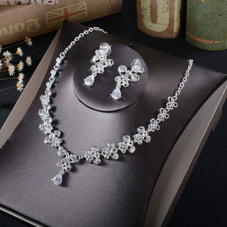 TL216 White Rhinestone Necklace Earrings Set Zircon Butterfly Pendant Earrings Pierced Drop Bride Two Piece Jewelry