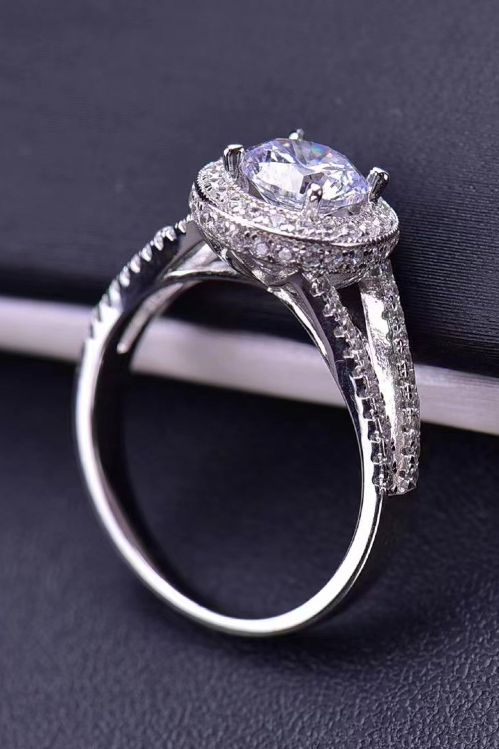 Shiny and Chic 1 Carat Moissanite Ring apparel & accessories