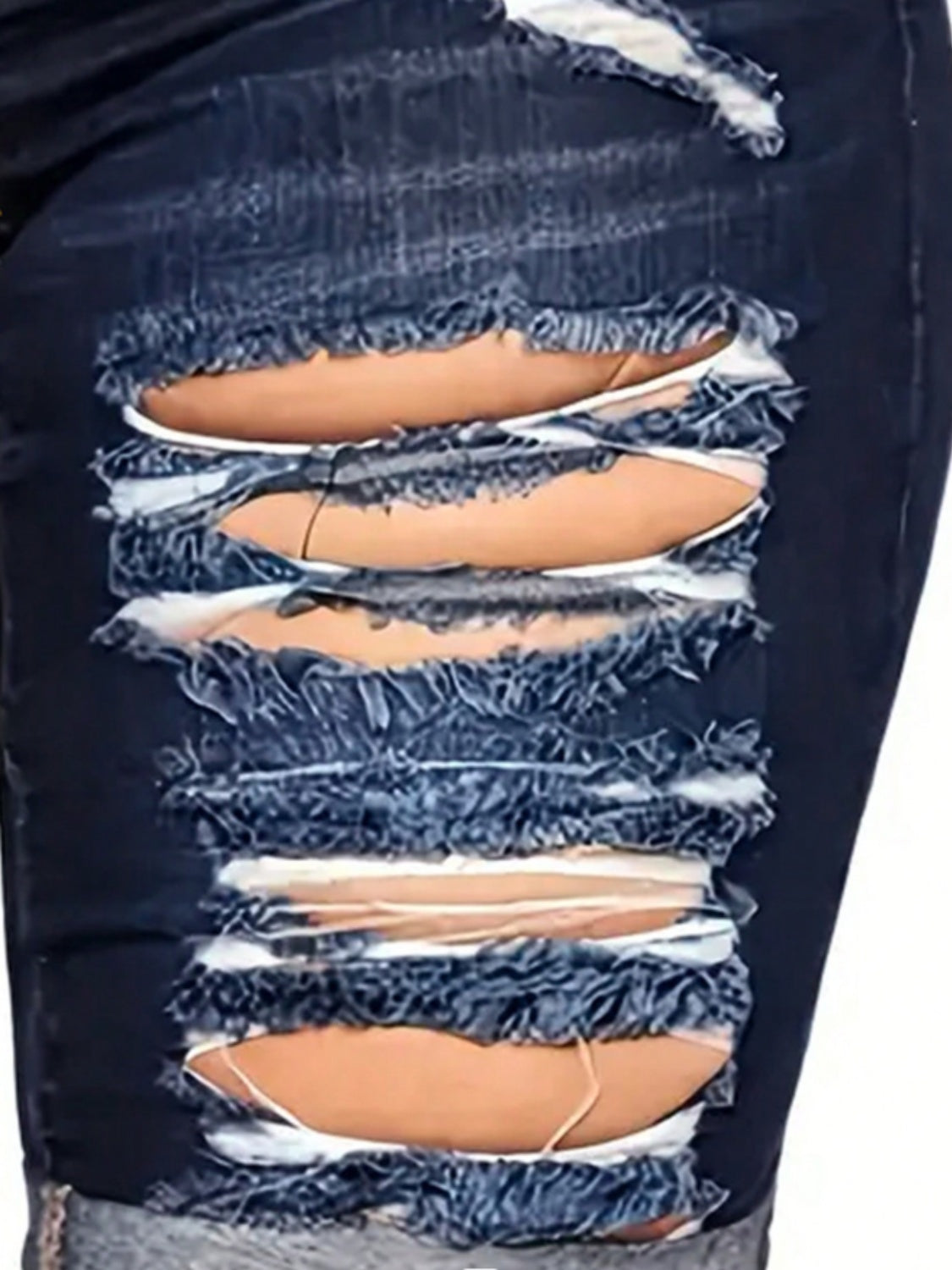 Distressed Denim Shorts with Pockets Bottom wear