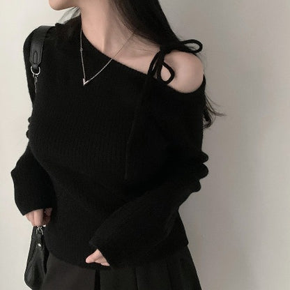 Women's Slim Fit Long Sleeves Knitwear apparels & accessories