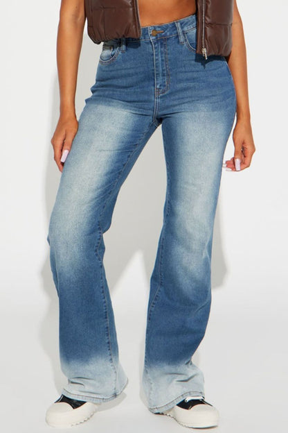 Pocketed Buttoned Straight Jeans Bottom wear