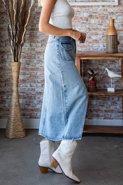 Veveret Slit Mid Rise Waist Denim Skirt apparel & accessories