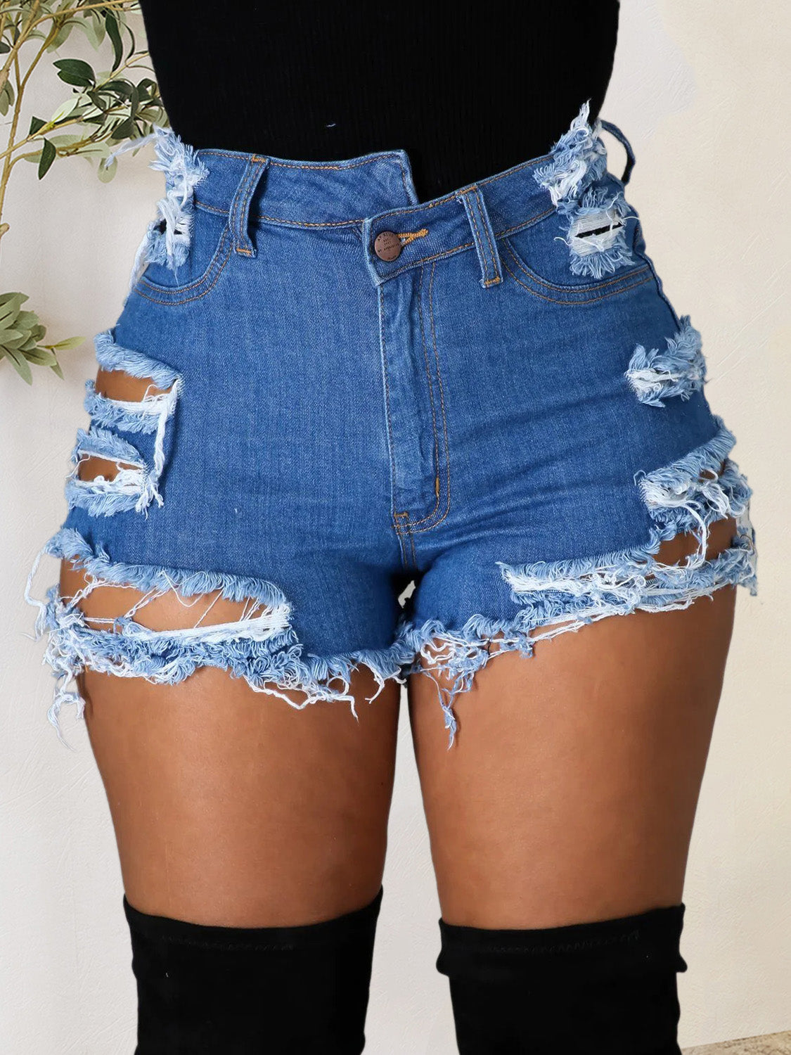 Distressed Raw Hem Denim Shorts with Pockets Bottom wear