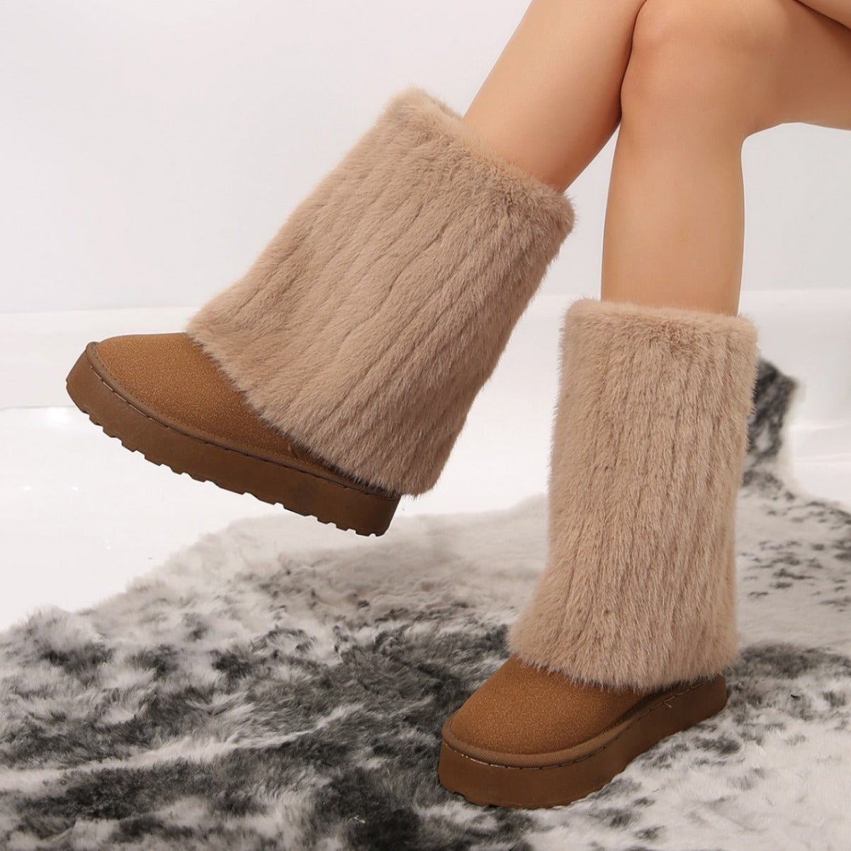 Thick-soled Round-toed Plush Snow Boots Shoes & Bags