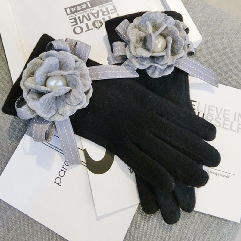 Cute Fashion Wool Five-Finger Bow Warm Gloves apparels & accessories