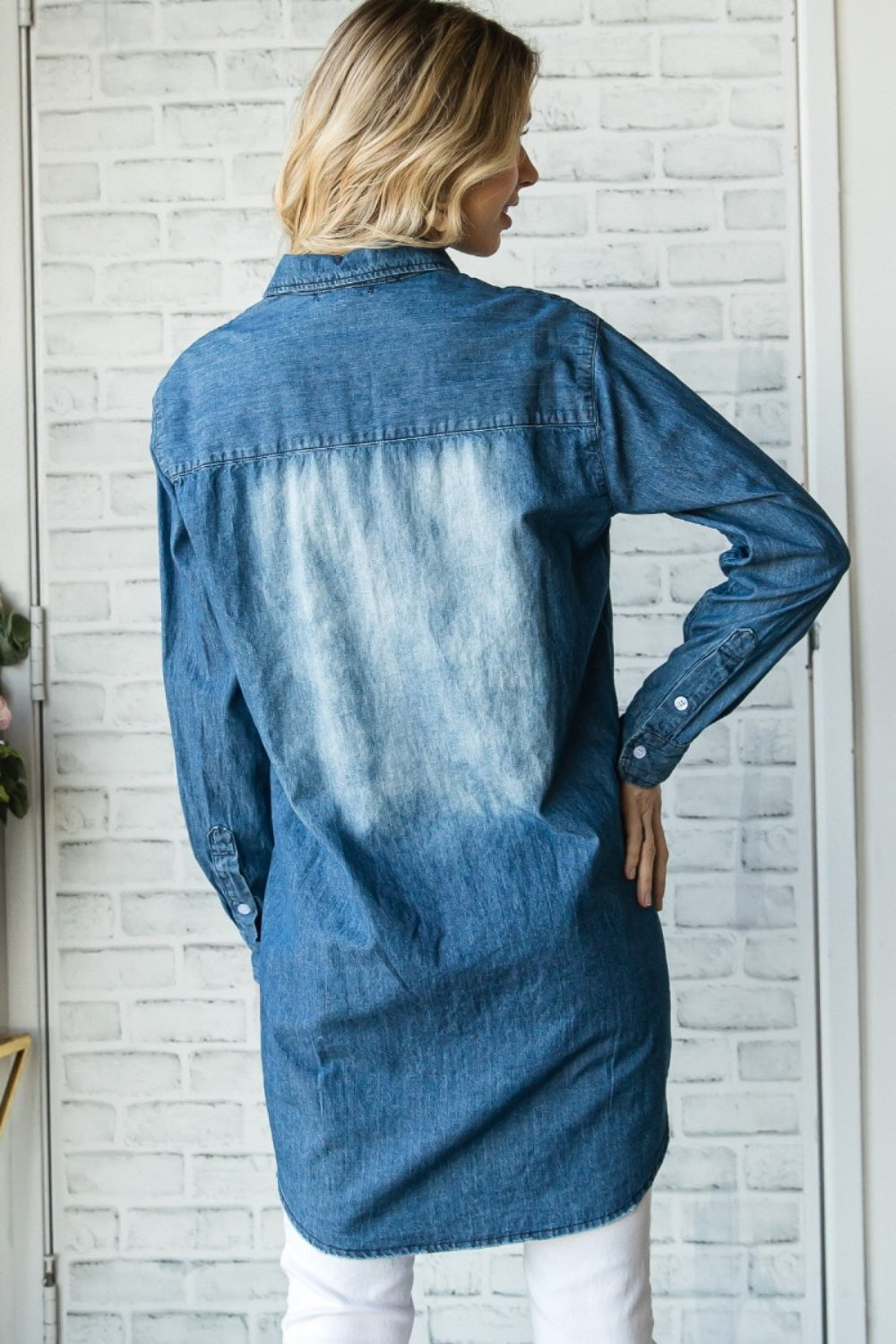 Veveret Pocketed Button Up Washed Denim Shirt Dresses & Tops