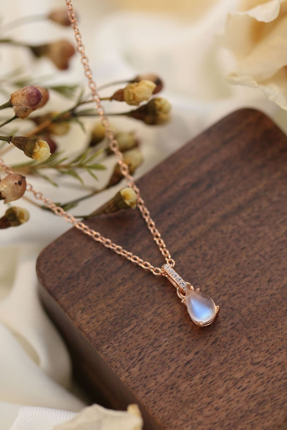 High Quality Natural Moonstone Teardrop Pendant 925 Sterling Silver Necklace apparel & accessories