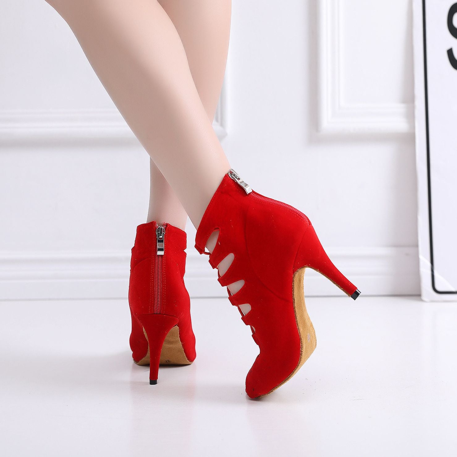 Women's Soft Bottom Red Short Peep Toe High Heels Shoes & Bags