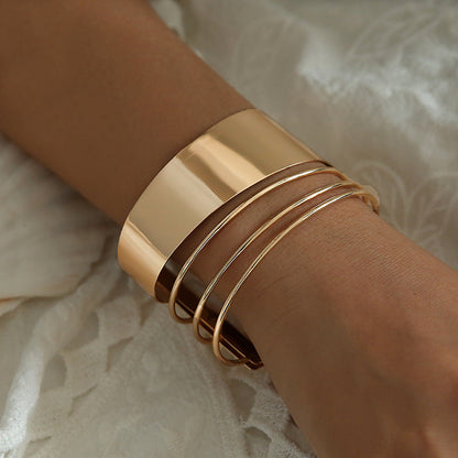 Fashion Metal Bracelet Simple Hollow Bracelet Jewelry