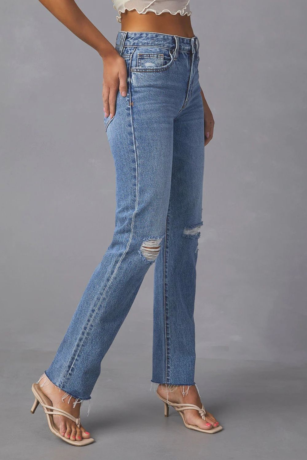 Distressed Raw Hem Straight Jeans with Pockets Bottom wear