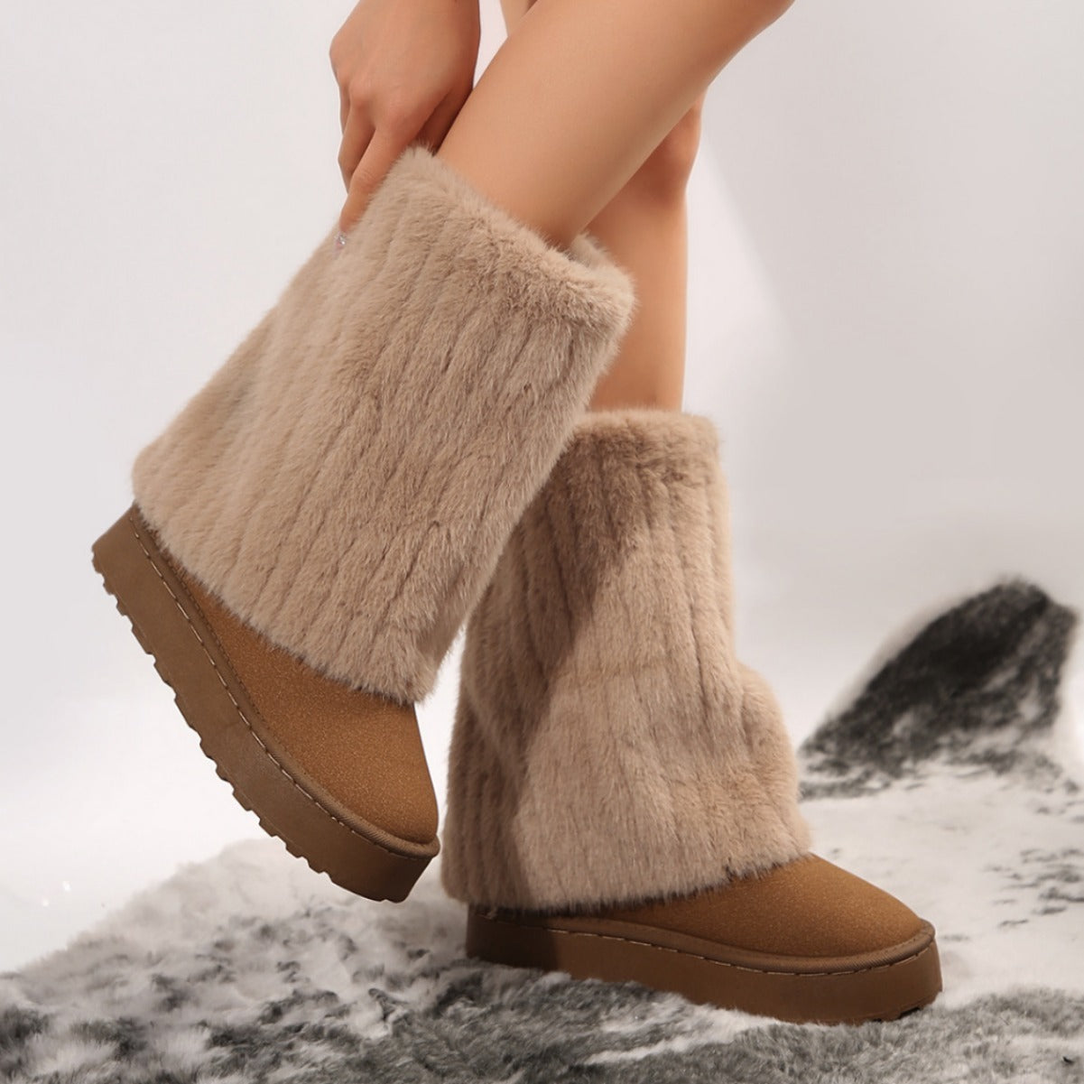 Thick-soled Round-toed Plush Snow Boots Shoes & Bags