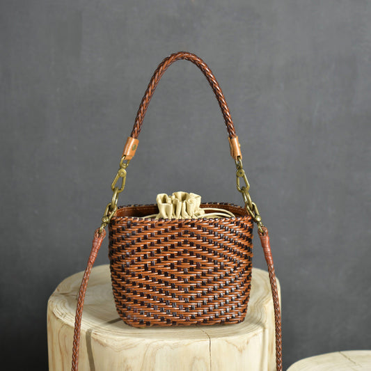 Women's Cowhide Weave Vintage Handbag apparels & accessories