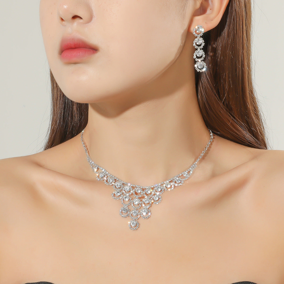 Fashion Simple Rhinestone Necklace Ear Stud Jewelry