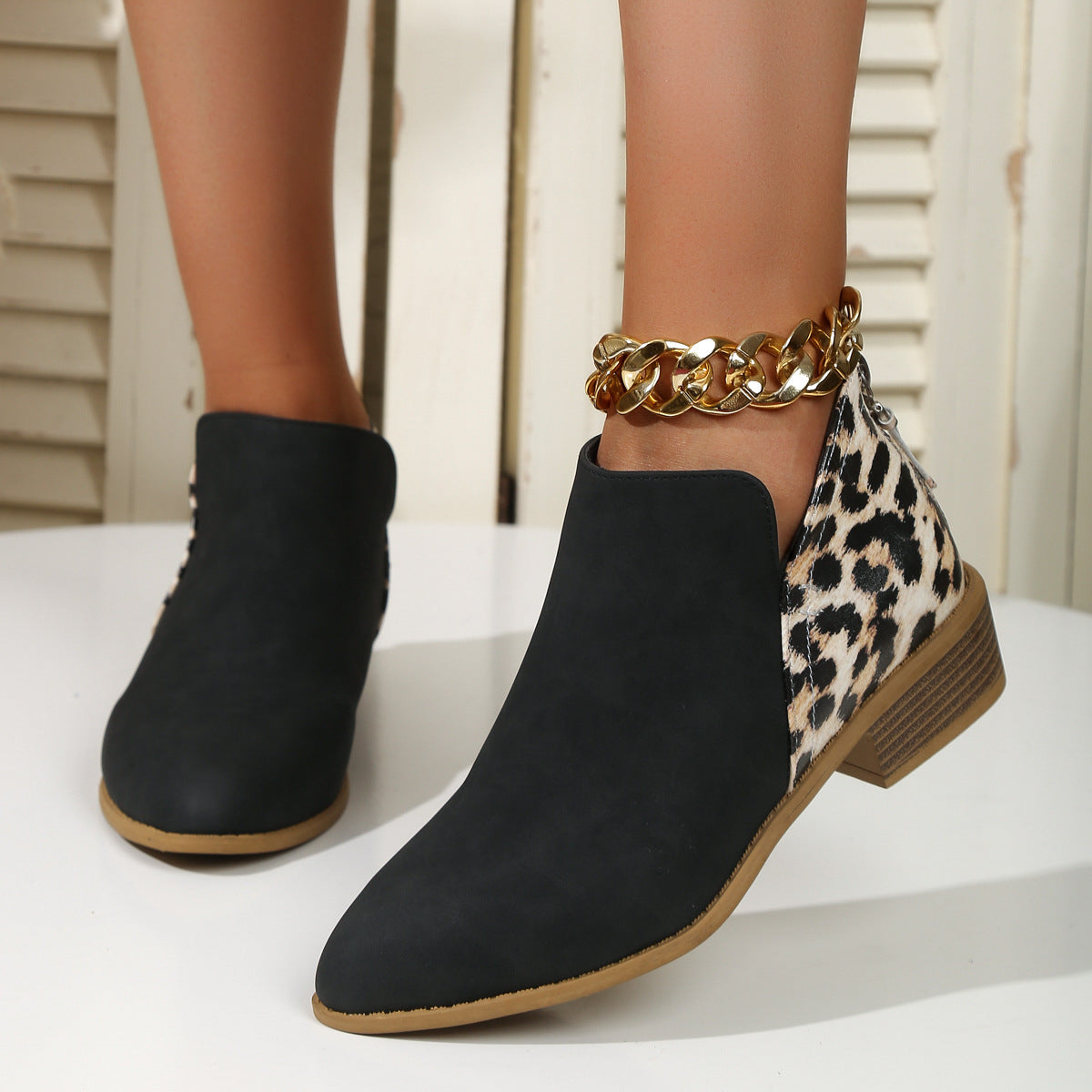 Fashion Leopard Print Boots Pointed Toe Chunky Heel Shoes & Bags