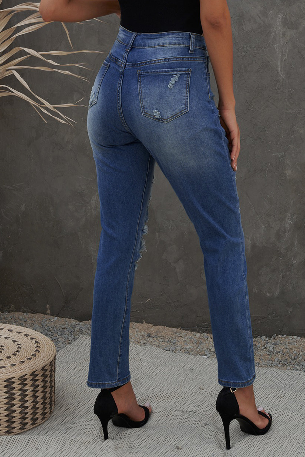 Distressed Buttoned Jeans with Pockets Bottom wear