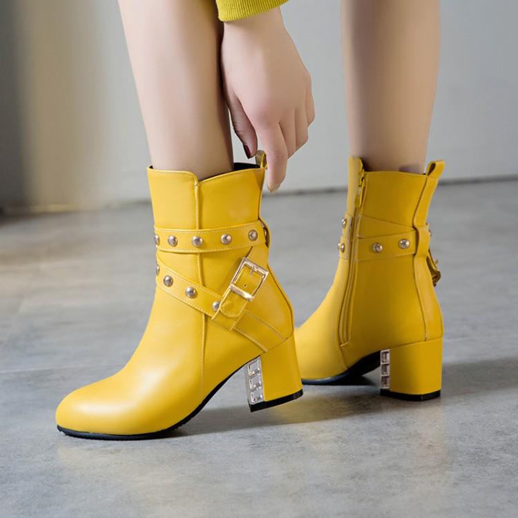 Riveted Knight Boots Large Medium Heel Toe Shoes & Bags