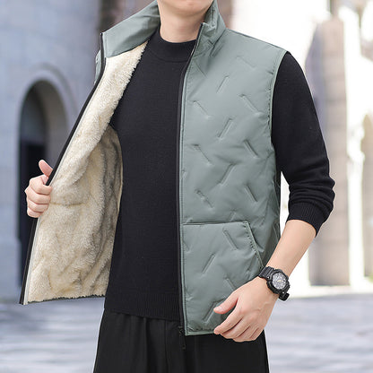 Autumn And Winter Men's Stand Collar Fleece-lined Thickened Lamb Wool Vest apparels & accessories