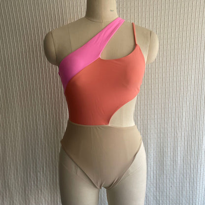 One Piece Fashionable Contrast Color Swimsuit apparel & accessories